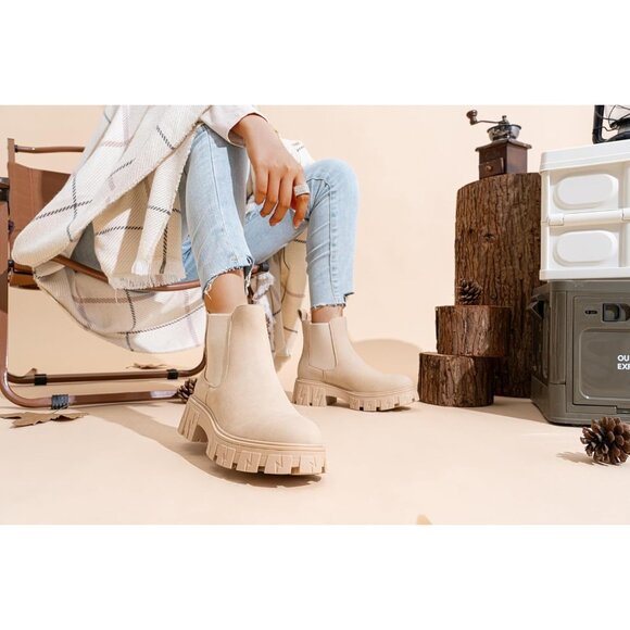🆕Women Chelsea Lug Sole-9620-beige Synthetic leather Ankle Elastic Band Boot - Picture 7 of 13